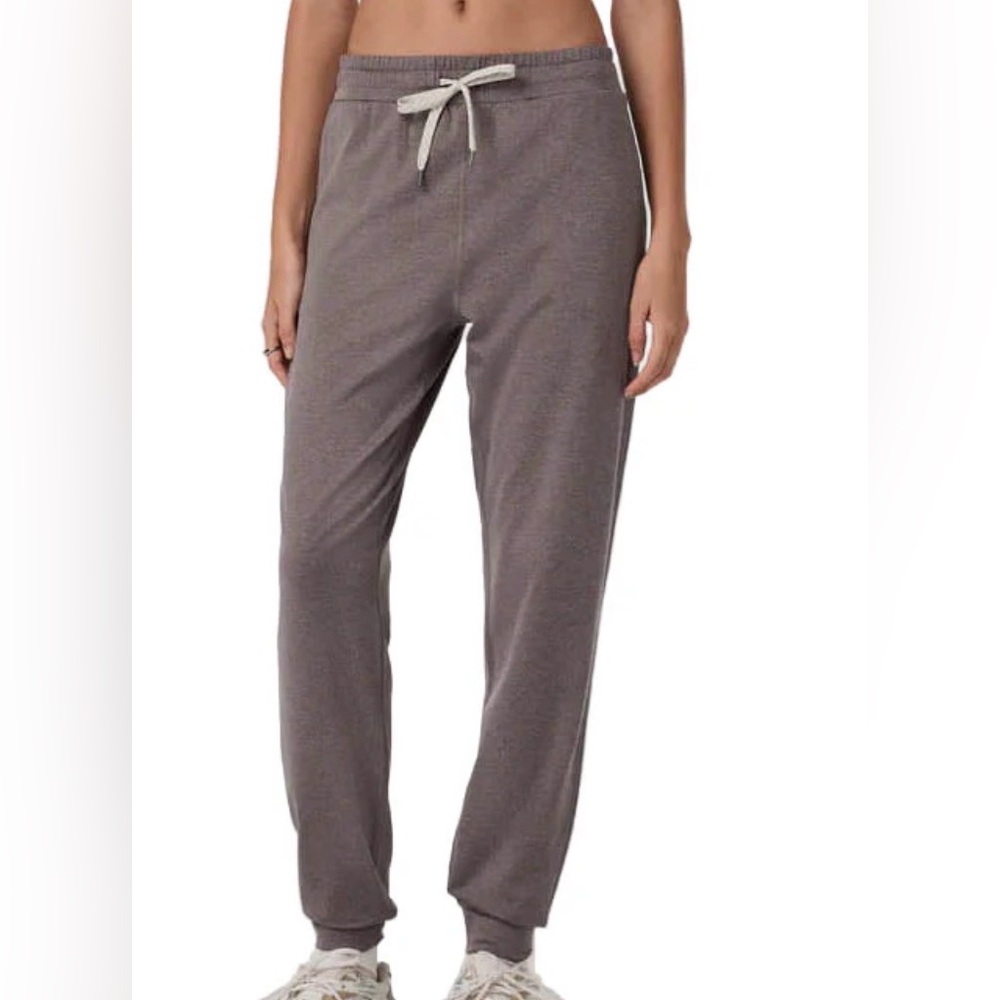 Women’s Vuori Performance DreamKnit Joggers in Huckleberry Heather